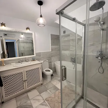 Casa De Oro Luxurious Townhouse Holiday home
